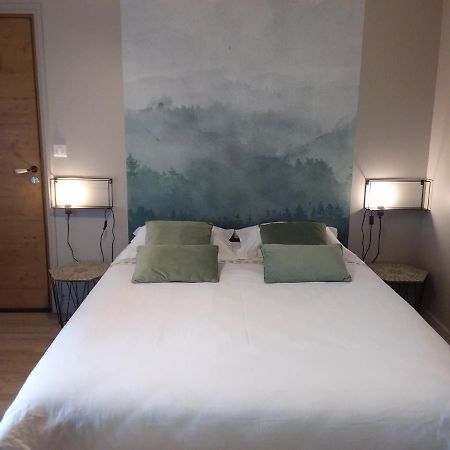 Bed and Breakfast Les Dames-Jeannes Chavot-Courcourt Екстер'єр фото