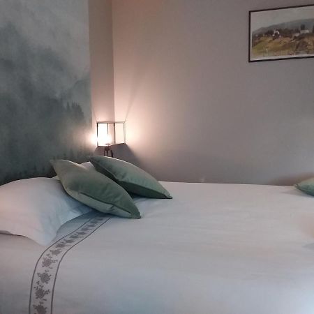 Bed and Breakfast Les Dames-Jeannes Chavot-Courcourt Екстер'єр фото