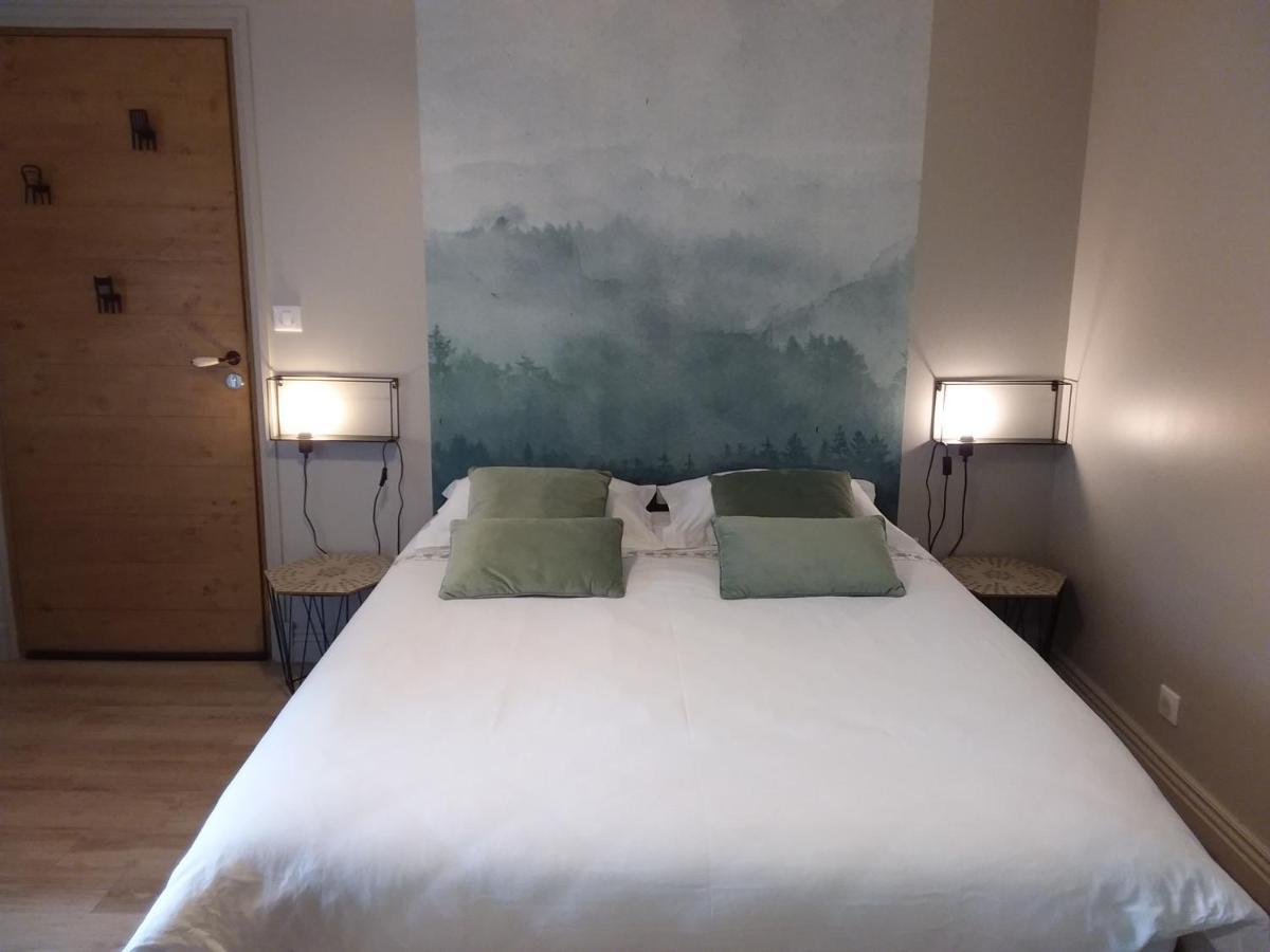 Bed and Breakfast Les Dames-Jeannes Chavot-Courcourt Екстер'єр фото