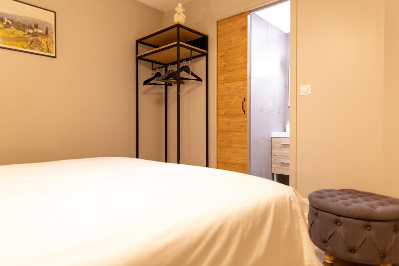 Bed and Breakfast Les Dames-Jeannes Chavot-Courcourt Екстер'єр фото