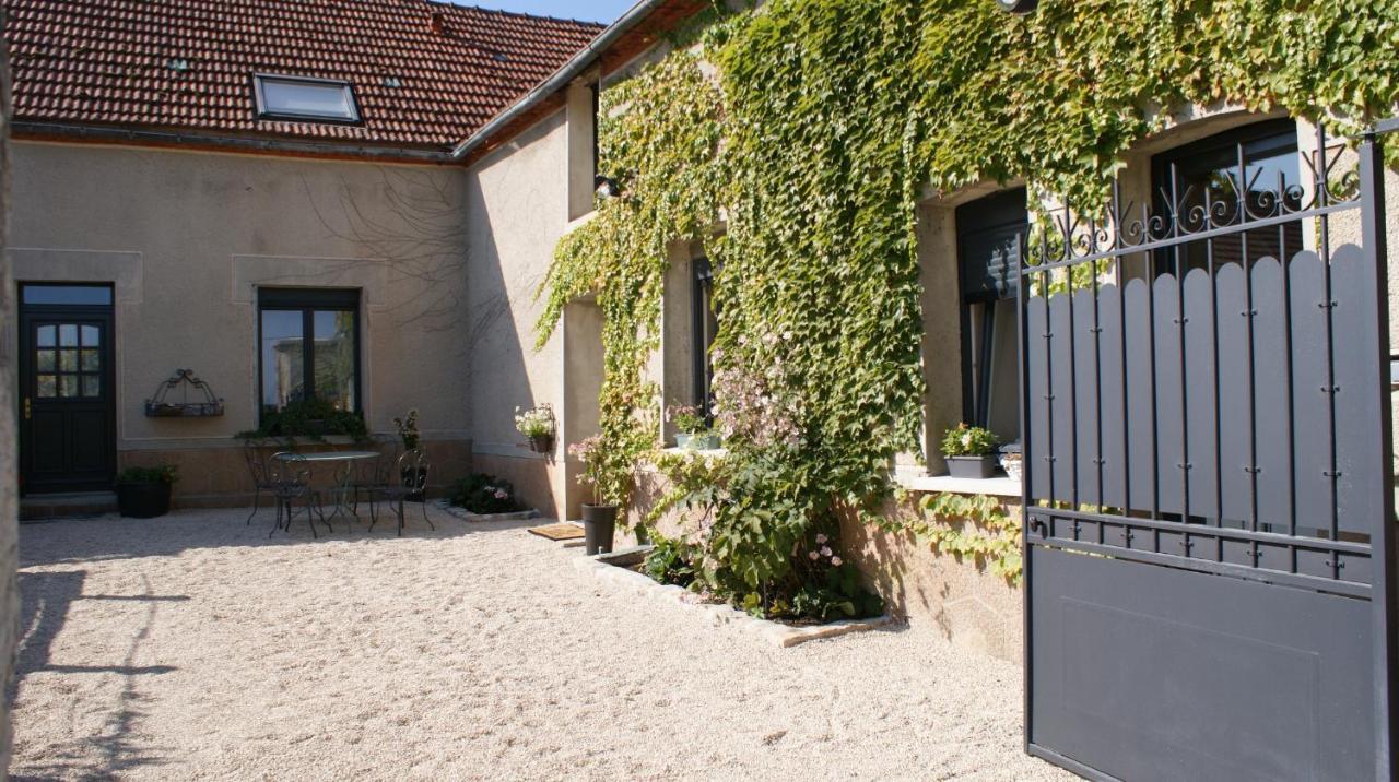 Bed and Breakfast Les Dames-Jeannes Chavot-Courcourt Екстер'єр фото